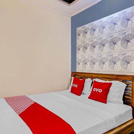 RedDoorz Syariah near UIN Yogyakarta Hotel Bagian luar foto