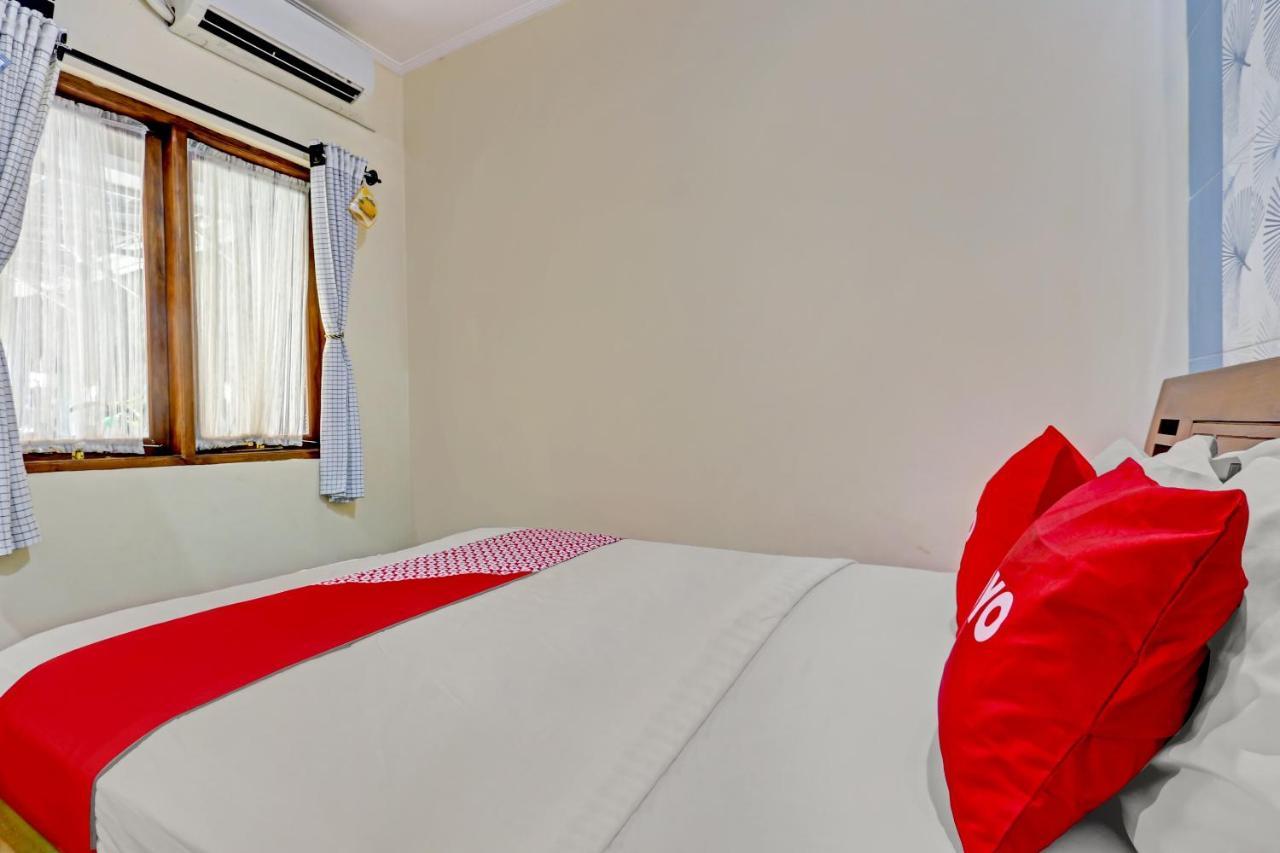 RedDoorz Syariah near UIN Yogyakarta Hotel Bagian luar foto