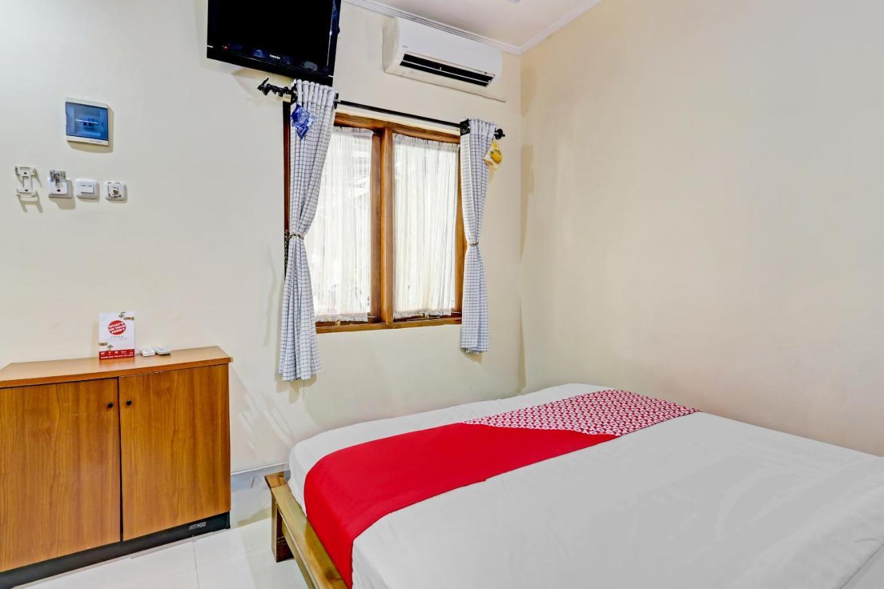 RedDoorz Syariah near UIN Yogyakarta Hotel Bagian luar foto