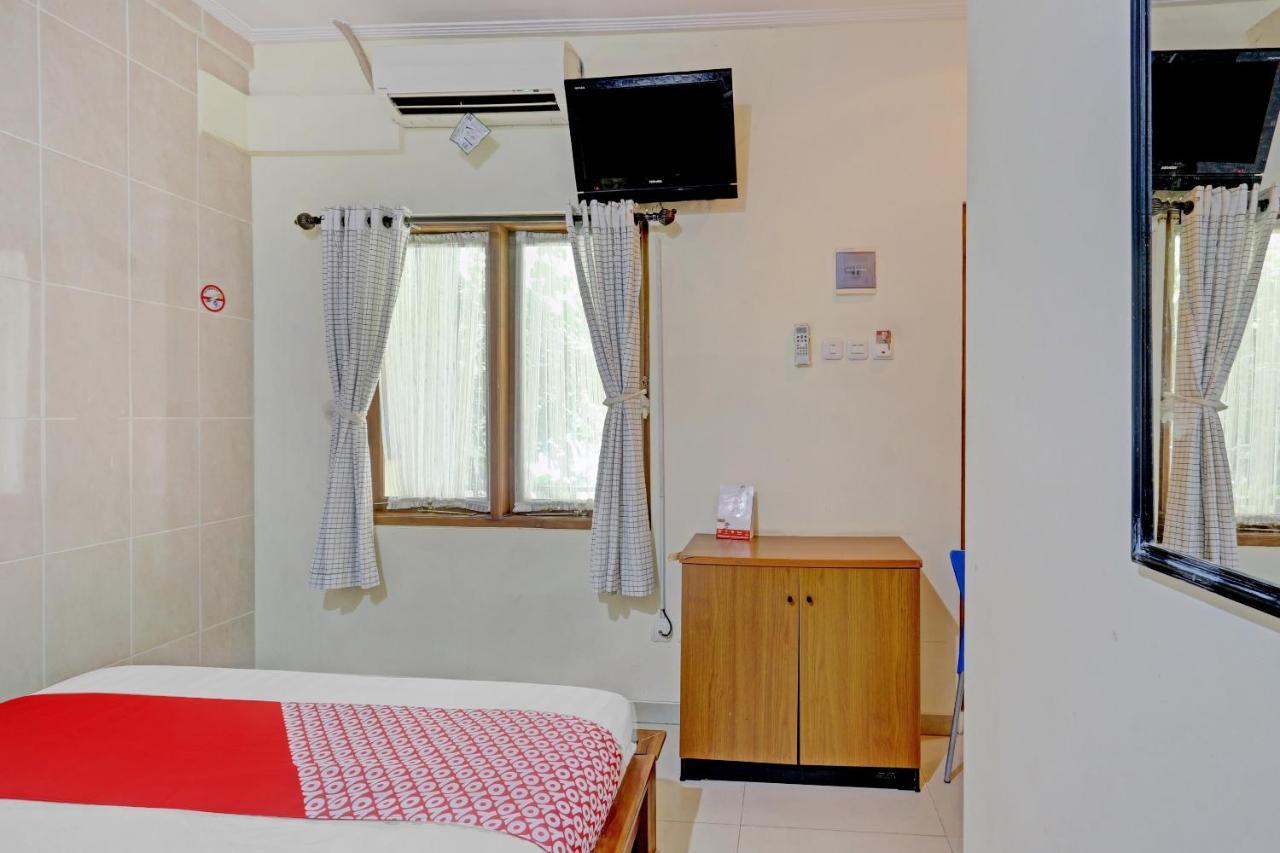 RedDoorz Syariah near UIN Yogyakarta Hotel Bagian luar foto